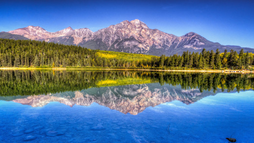 715006 (a): :3000x1687
